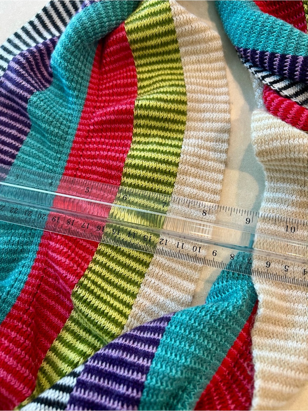 Multi-color fun quirky infinity winter scarf - Picture 5 of 6